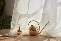 AYTM Globus Gießkanne, Klein, Gold -Dekohaus Verkauf AYTM D2 08 281 1