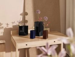 Iittala Ruutu Keramikvase, 180 Mm, Dunkelblau -Dekohaus Verkauf Iittala 2020 Ruutu 03 1