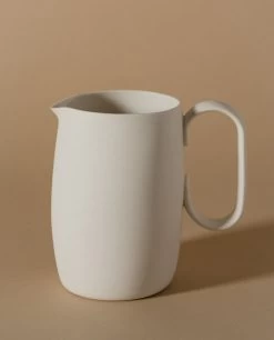 Lokki Krug, Weiß -Dekohaus Verkauf LOKKI saijahalko catalogue lokalhelsinki2022 8