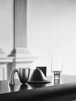 Bowl No. 1, Schwarz -Dekohaus Verkauf Odense Castle Console Table Support Bowl No 1 Clessidra