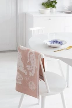 Kissanpäivät Händehandtuch, Weiß - Zimtbraun -Dekohaus Verkauf lapuankankurit kissanpaivat towel white cinnamon 2