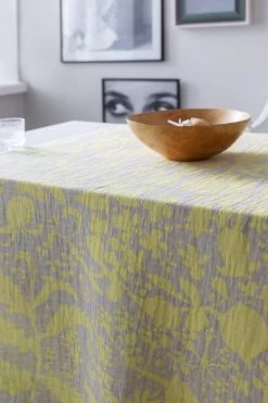 Villiyrtit Tischdecke/Überwurf, 150 x 200 cm, Gelb - Leinen -Dekohaus Verkauf lapuankankurit villiyrtit tablecloth blanket yellow linen 3