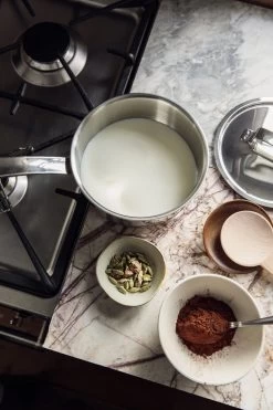 Ferm LIVING Flow Schüssel, Klein, Cremeweiß Gesprenkelt -Dekohaus Verkauf laskiainen22 Ruoka6